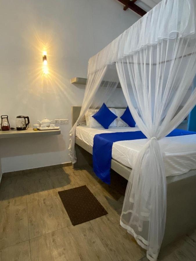 Alma Beach Hotel Weligama Exteriér fotografie