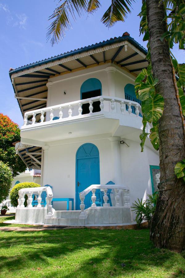 Alma Beach Hotel Weligama Exteriér fotografie